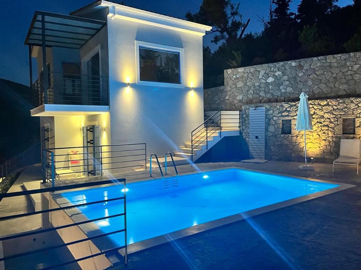Katerina'S Village Ayios Nikitas Luaran gambar