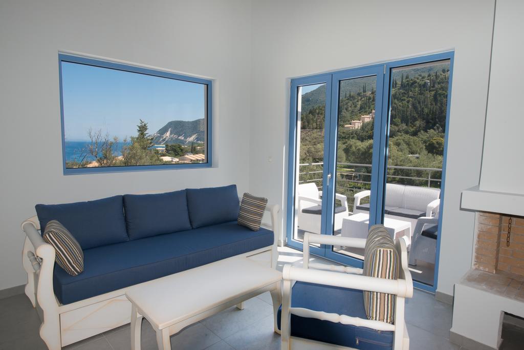 Katerina'S Village Ayios Nikitas Luaran gambar