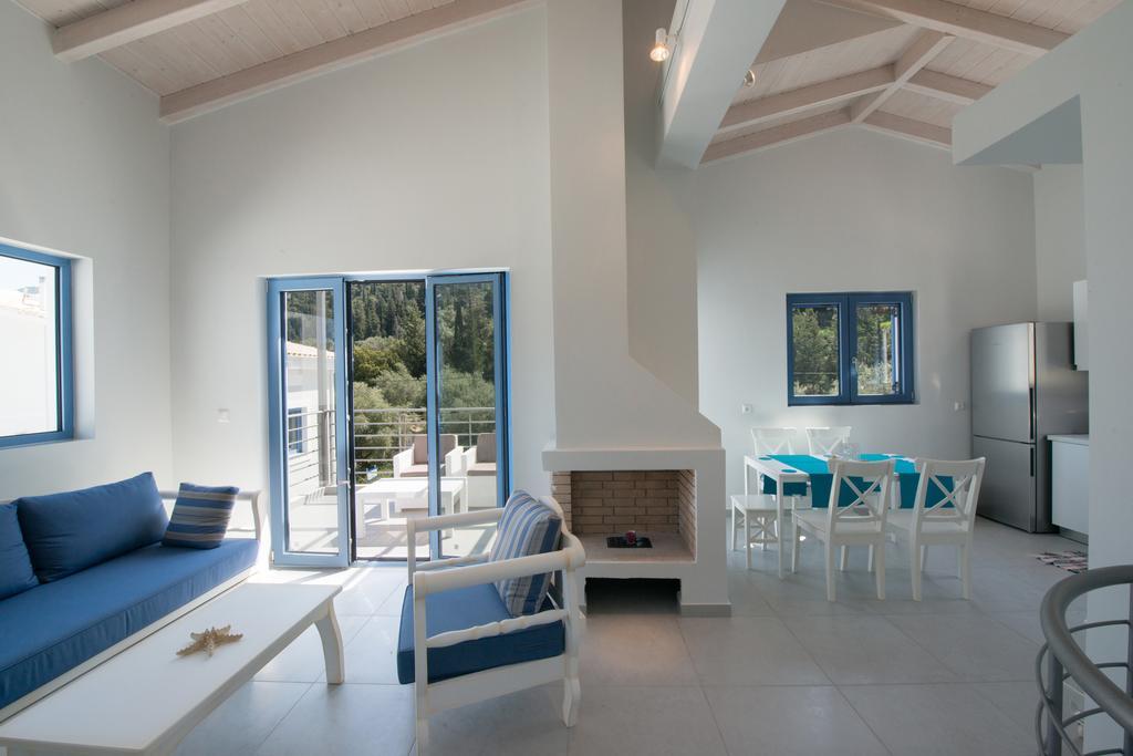 Katerina'S Village Ayios Nikitas Luaran gambar