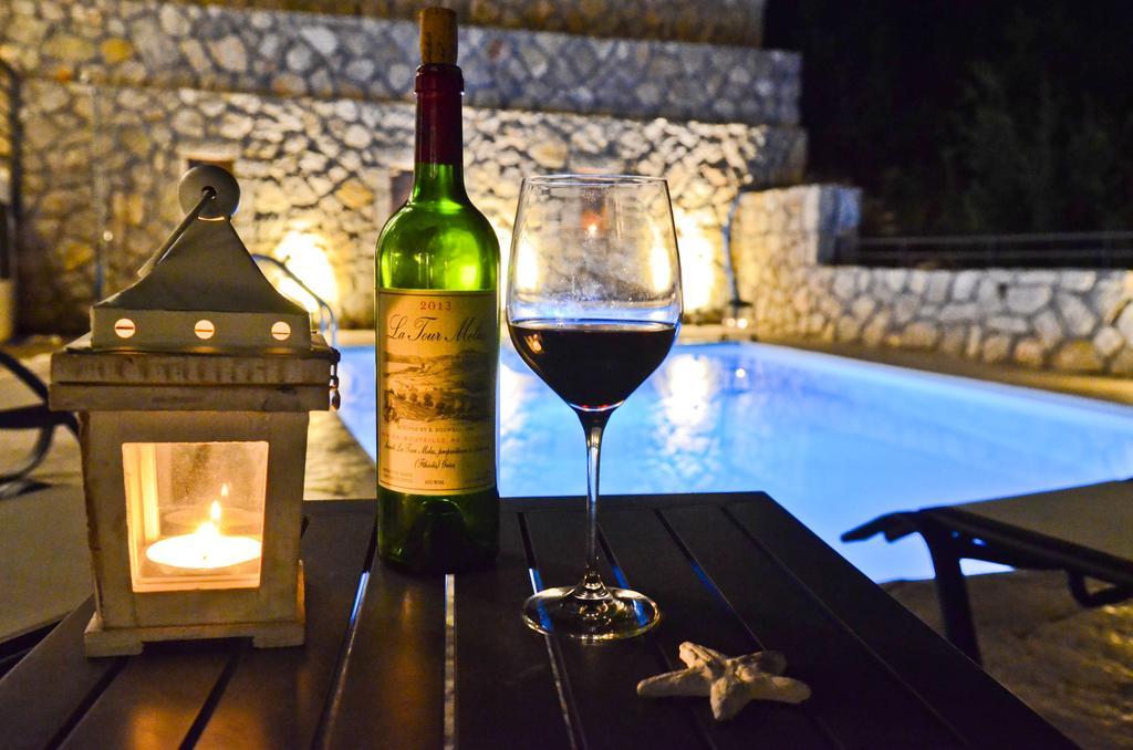 Katerina'S Village Ayios Nikitas Luaran gambar
