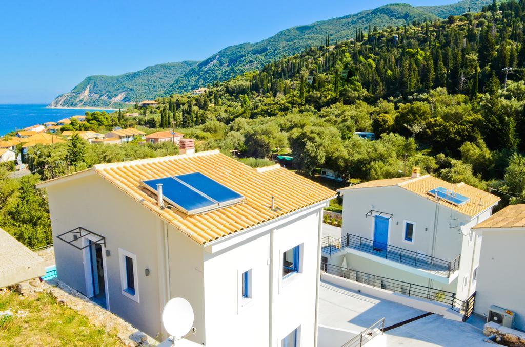Katerina'S Village Ayios Nikitas Luaran gambar
