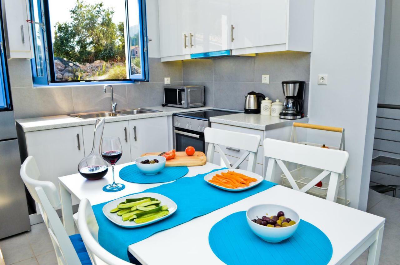 Katerina'S Village Ayios Nikitas Luaran gambar