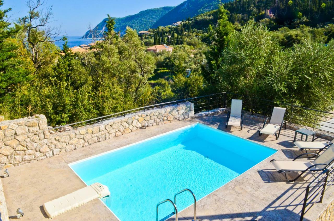 Katerina'S Village Ayios Nikitas Luaran gambar